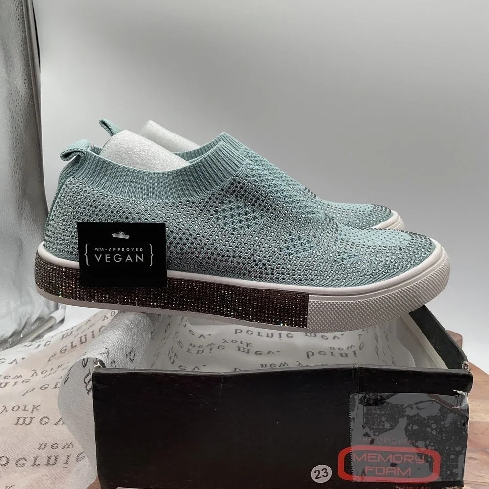 Bernie Mev New York Womens Mint Rhinestone Stretch Knit Slip On Sneakers Size 38